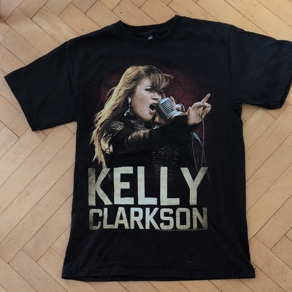 Kelly Clarkson Tour Graphic Black Tee Size S